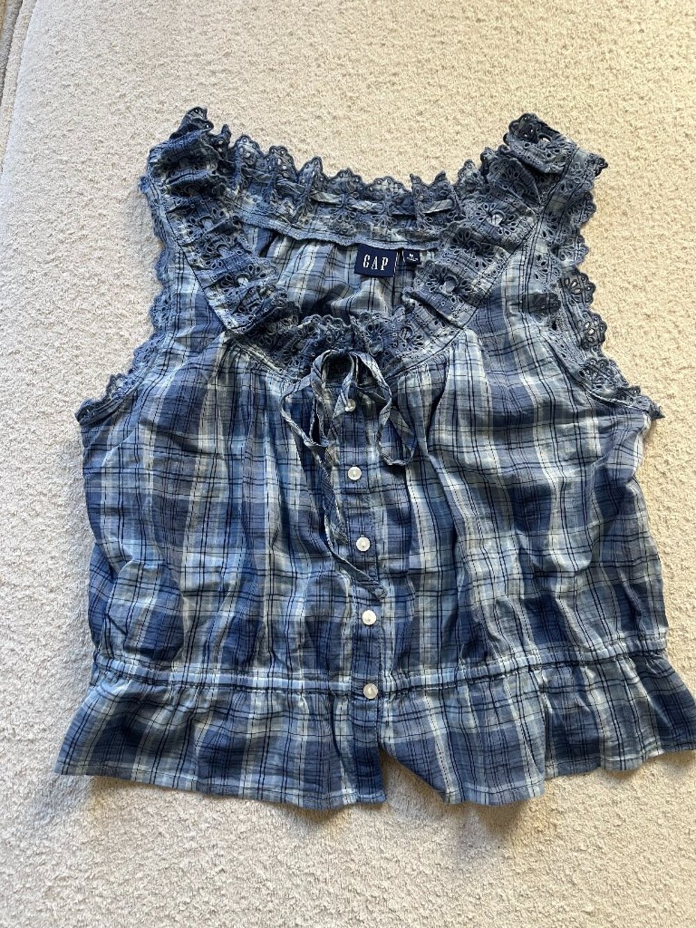 GAP Crop Peplum Top